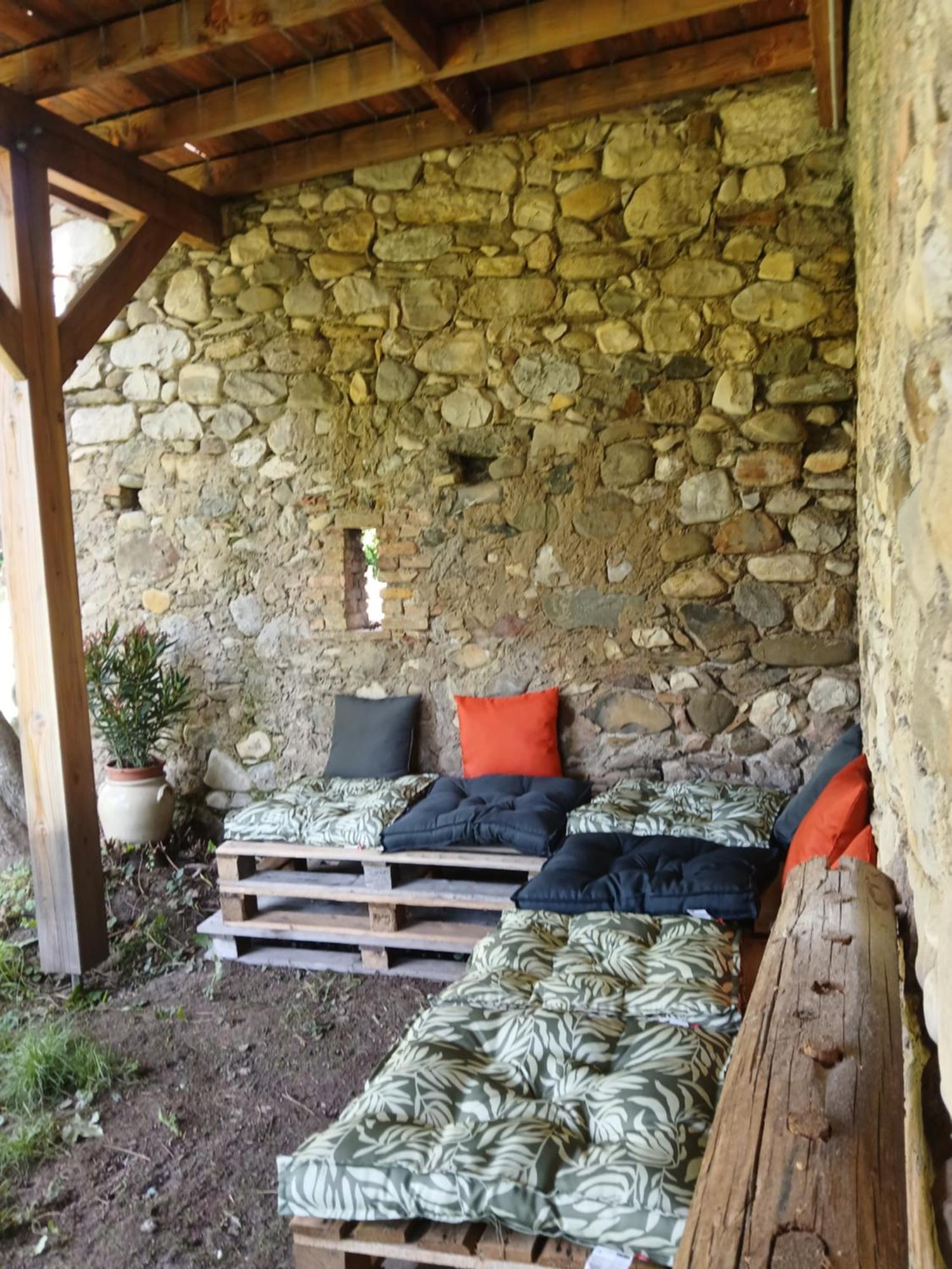 Les Gites Du Saro Chabestan Esterno foto